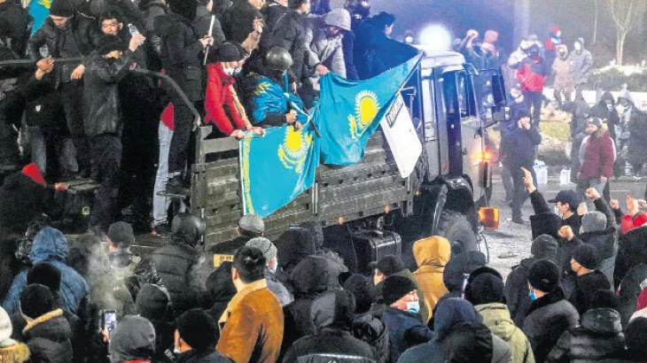 Nazarbayev'in damatları istifa etti yeğeni görevden alındı